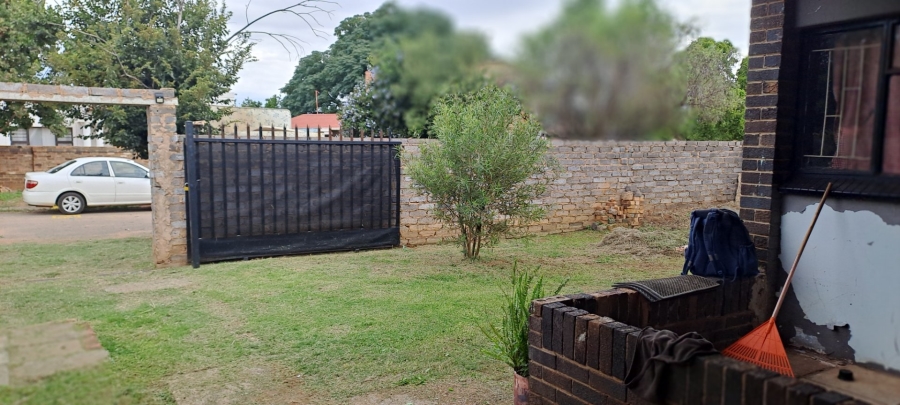 1 Bedroom Property for Sale in Randlespark North West